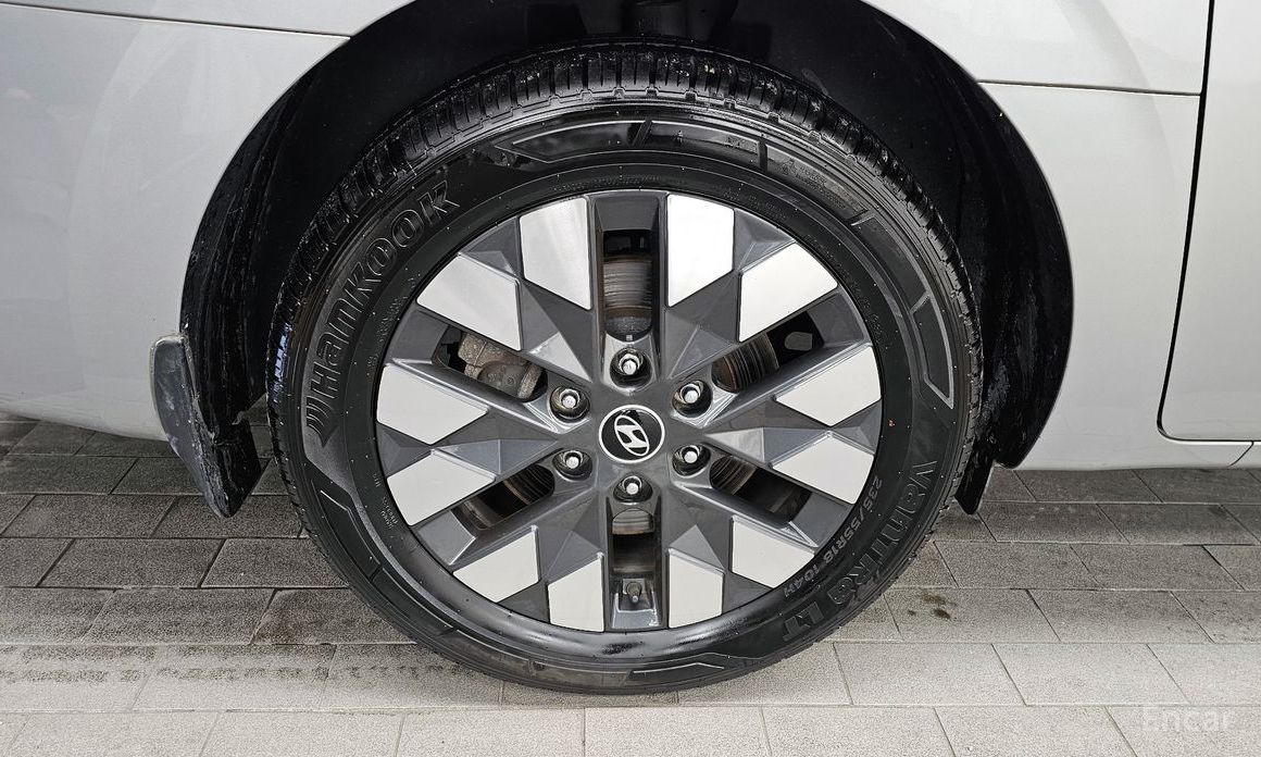 2022 Hyundai Staria  Tourer 9-Seater Modern с пробегом 40 163 км