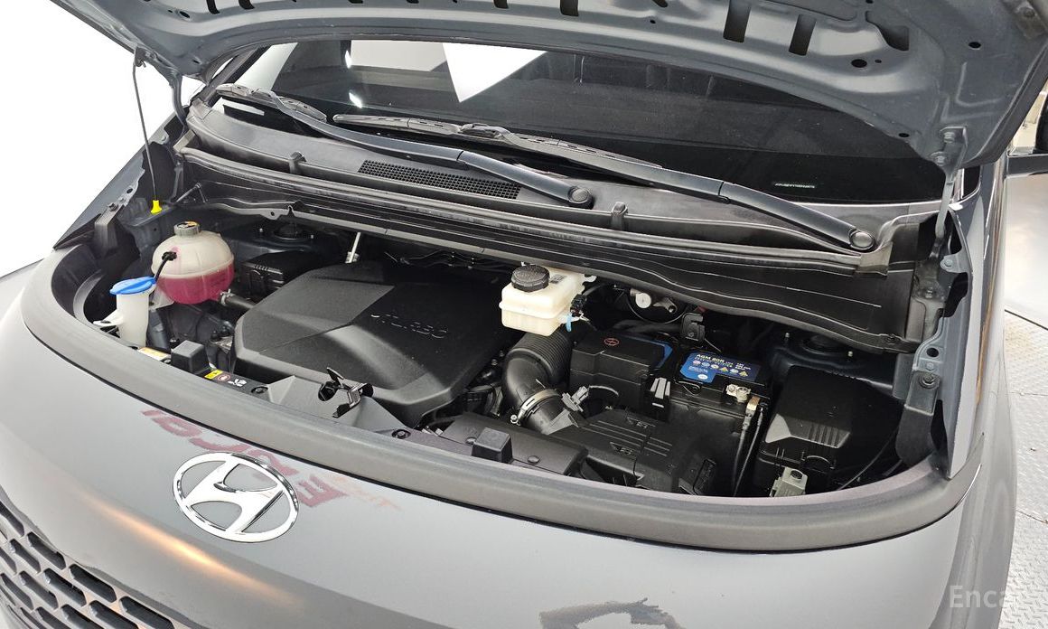 2022 Hyundai Staria  Cargo 5-Seater Modern с пробегом 72 127 км