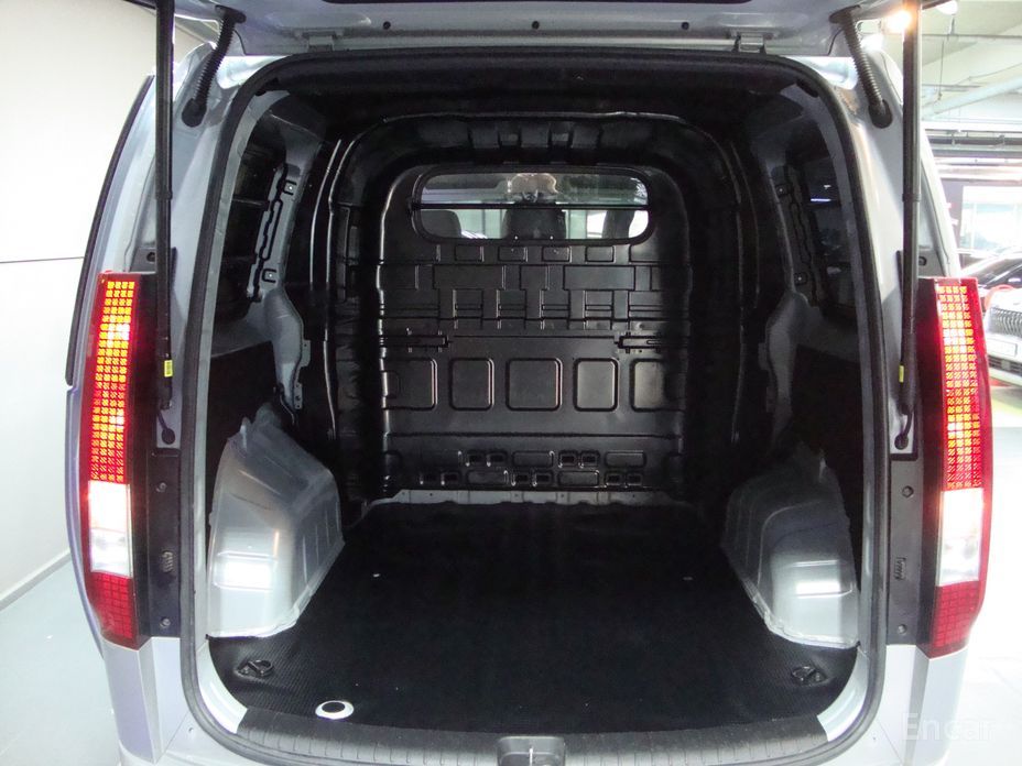 2022 Hyundai Staria  Cargo 5-Seater Modern с пробегом 36 800 км