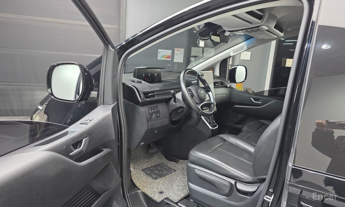 2021 Hyundai Staria  Tourer 9-Seater Modern с пробегом 56 841 км