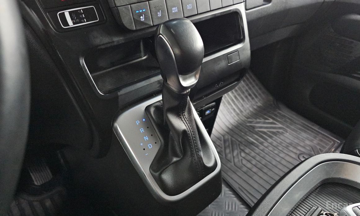 2022 Hyundai Staria  Cargo 5-Seater Modern с пробегом 72 127 км