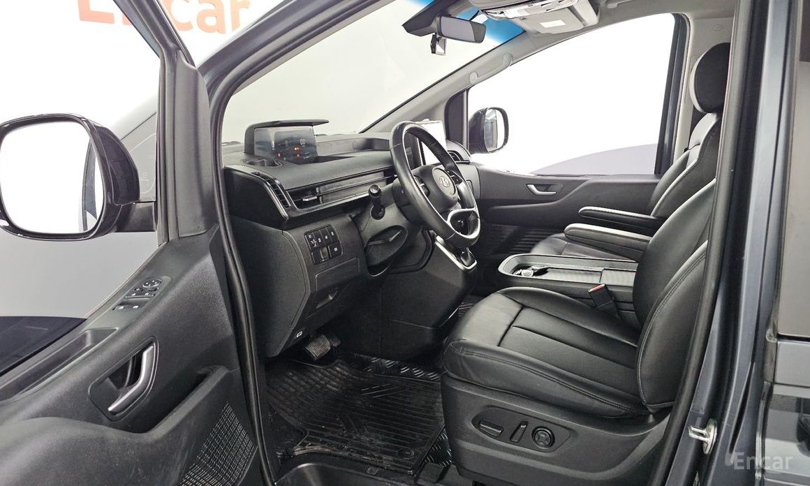 2022 Hyundai Staria  Cargo 5-Seater Modern с пробегом 72 127 км