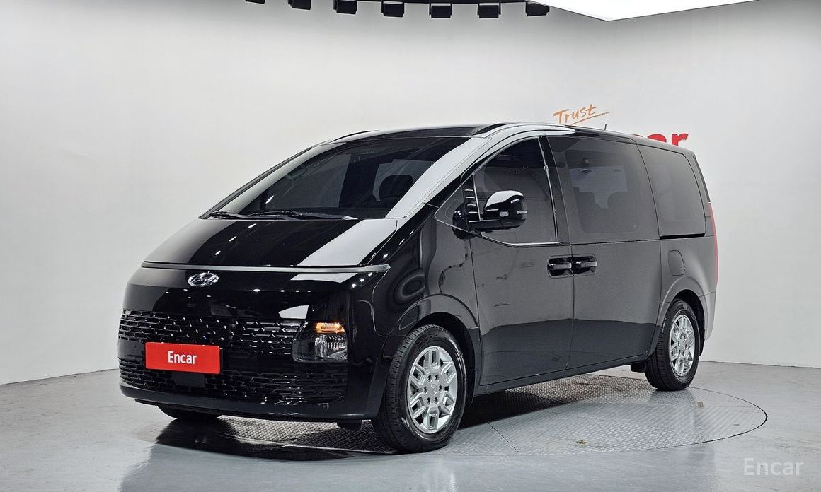 2022 Hyundai Staria  Tourer 9-Seater Modern с пробегом 40 734 км