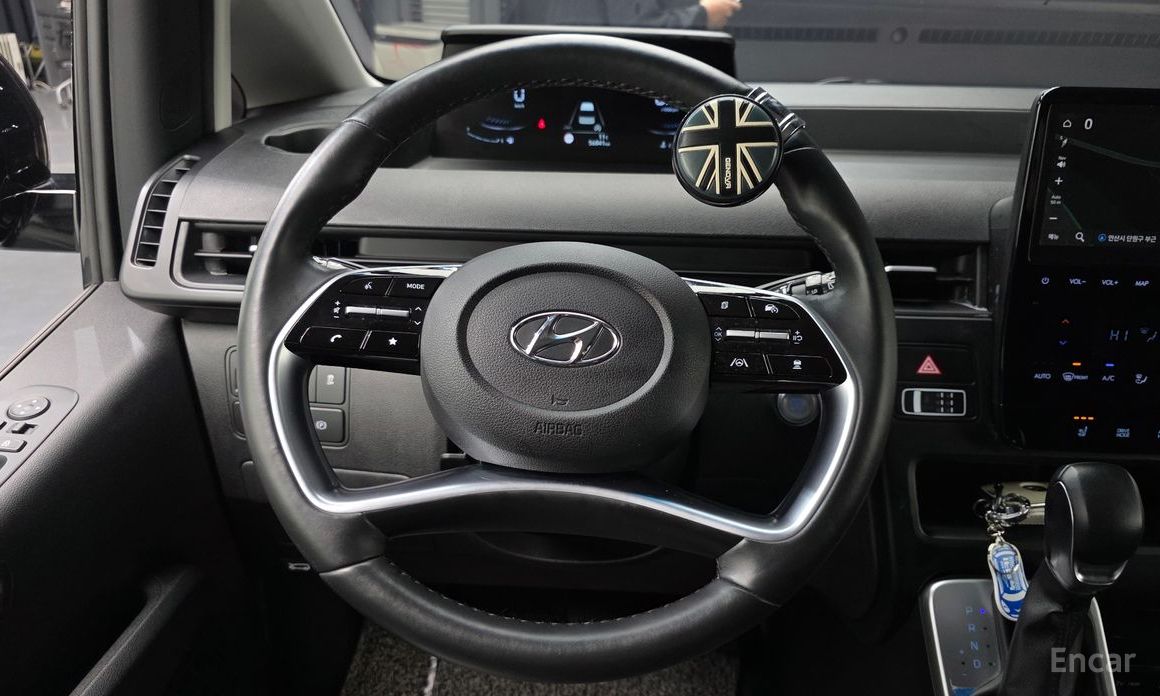 2021 Hyundai Staria  Tourer 9-Seater Modern с пробегом 56 841 км