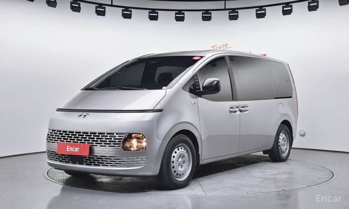 2021 Hyundai Staria  Tourer 11-Seater Smart с пробегом 56 417 км
