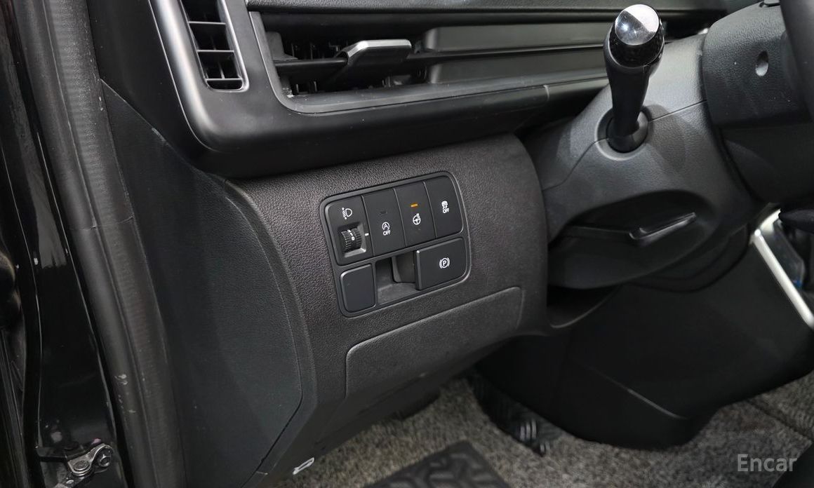 2021 Hyundai Staria  Tourer 9-Seater Modern с пробегом 56 841 км