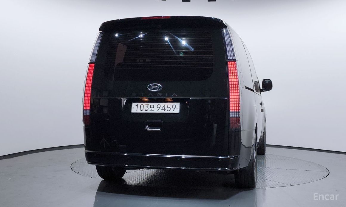 2021 Hyundai Staria  Lounge 9-Seater Inspiration с пробегом 125 766 км