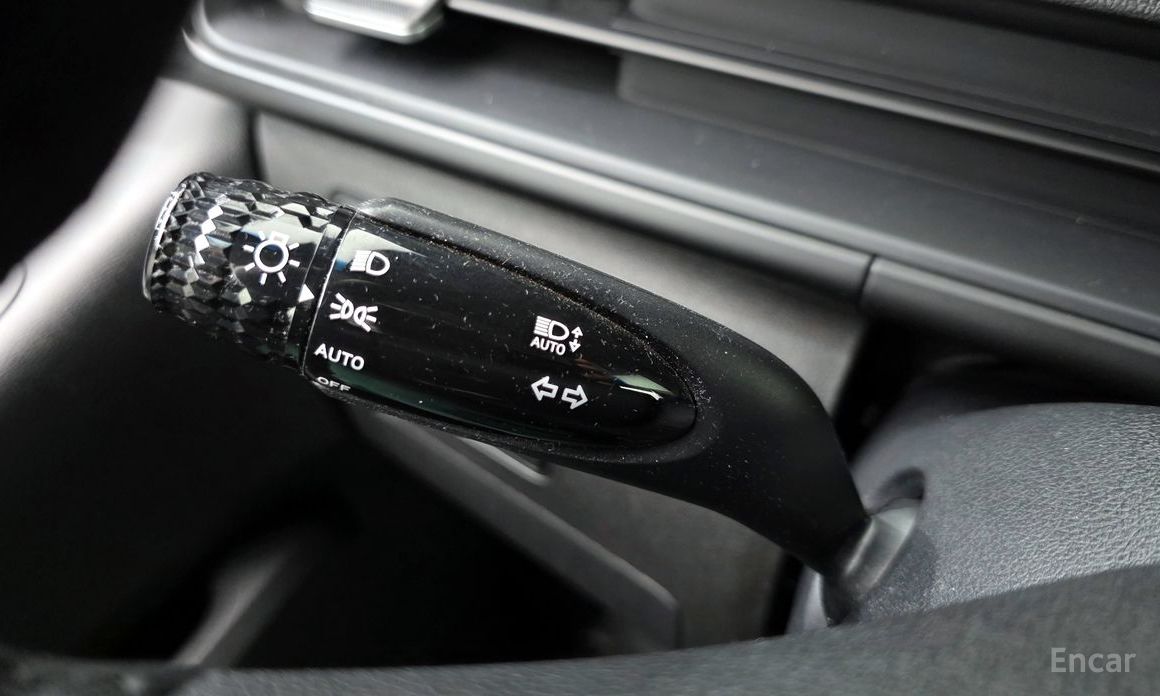 2021 Hyundai Staria  Tourer 9-Seater Modern с пробегом 49 476 км