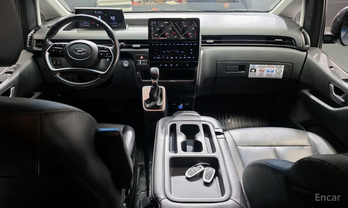 2021 Hyundai Staria  4WD Tourer 9-Seater Modern с пробегом 68 349 км