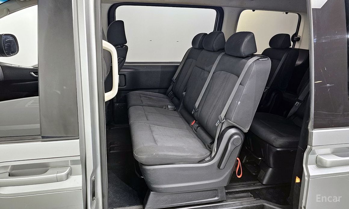 2021 Hyundai Staria  Tourer 11-Seater Smart с пробегом 56 417 км