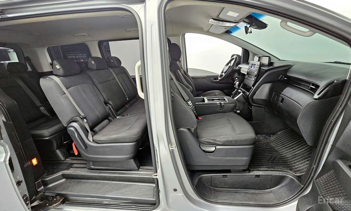 2021 Hyundai Staria  Tourer 11-Seater Smart с пробегом 56 417 км