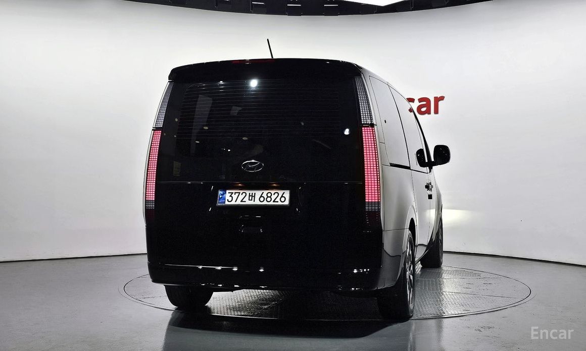 2021 Hyundai Staria  L3.5 Lounge 9-Seater Inspiration с пробегом 145 686 км