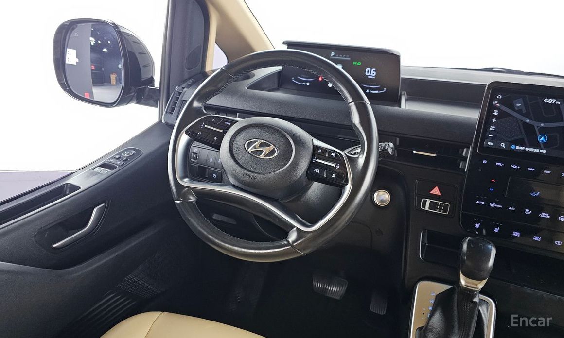 2021 Hyundai Staria  L3.5 Tourer 9-Seater Modern с пробегом 96 393 км