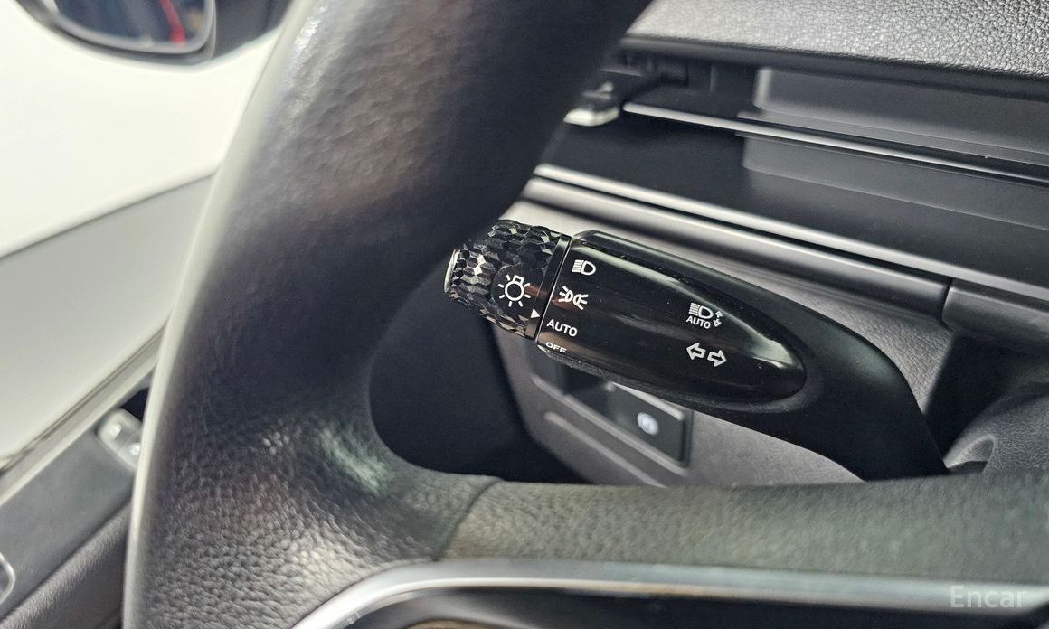 2021 Hyundai Staria  Tourer 11-Seater Smart с пробегом 56 417 км