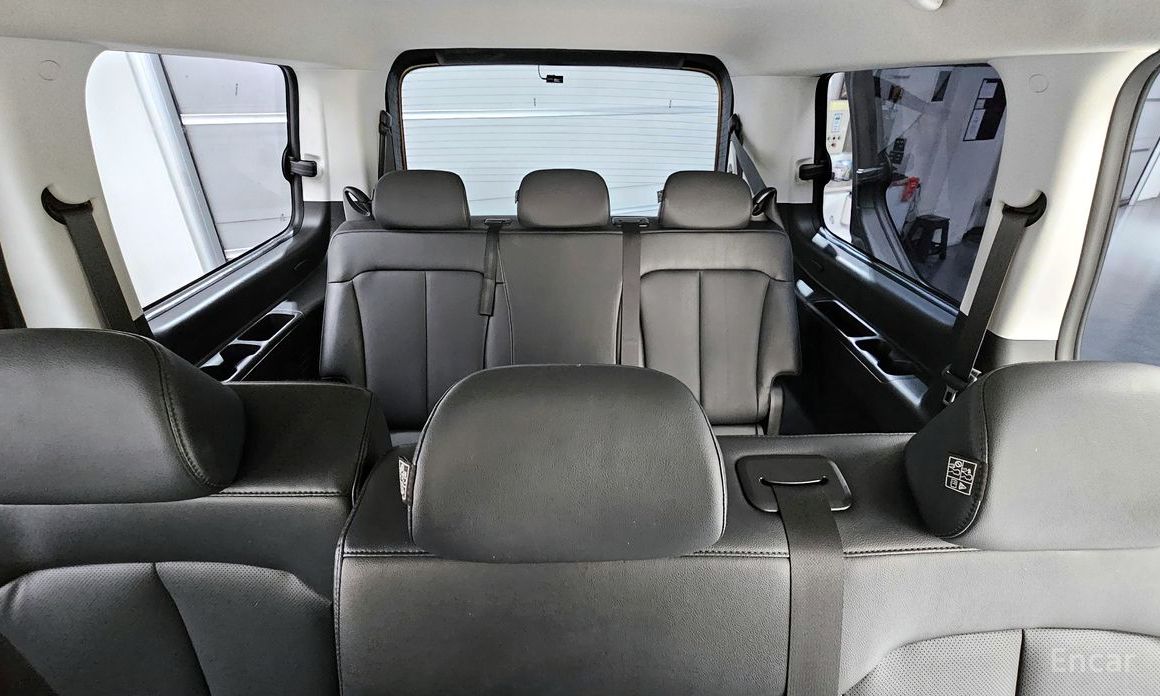 2022 Hyundai Staria  Tourer 9-Seater Modern с пробегом 40 734 км