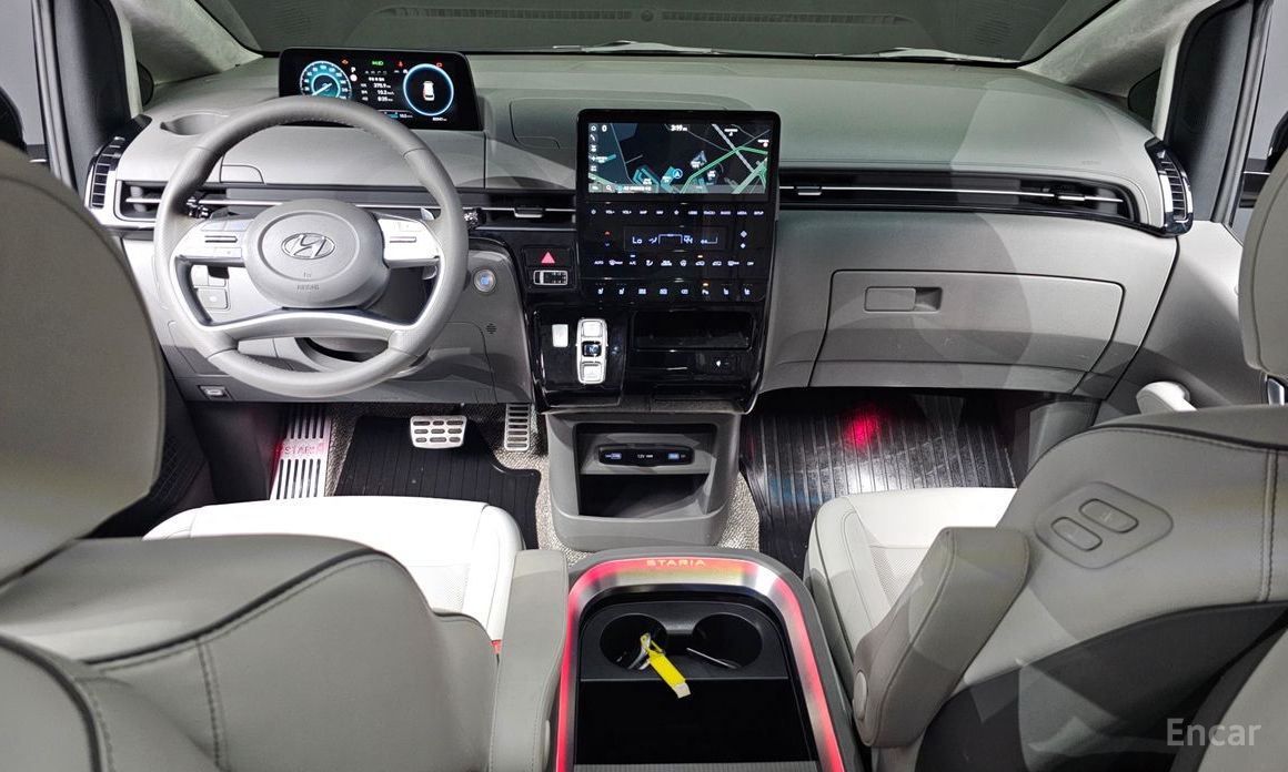 2021 Hyundai Staria  4WD Lounge 9-Seater Inspiration с пробегом 85 947 км
