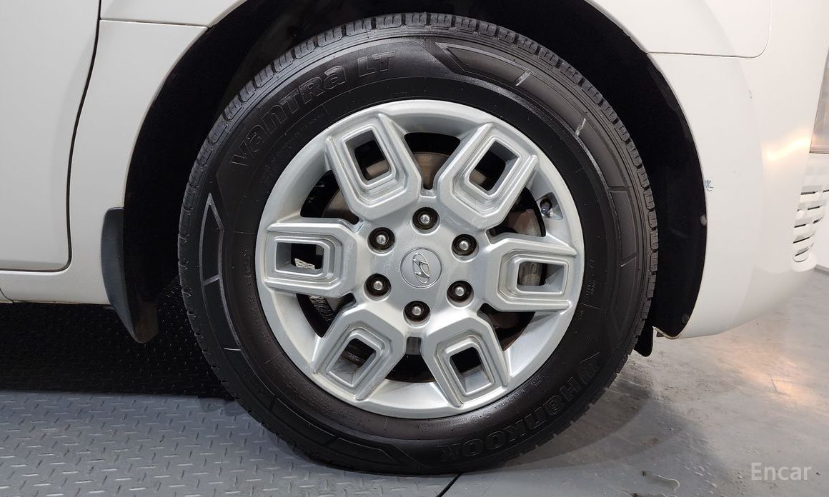2022 Hyundai Staria  4WD Tourer 9-Seater Modern с пробегом 56 707 км