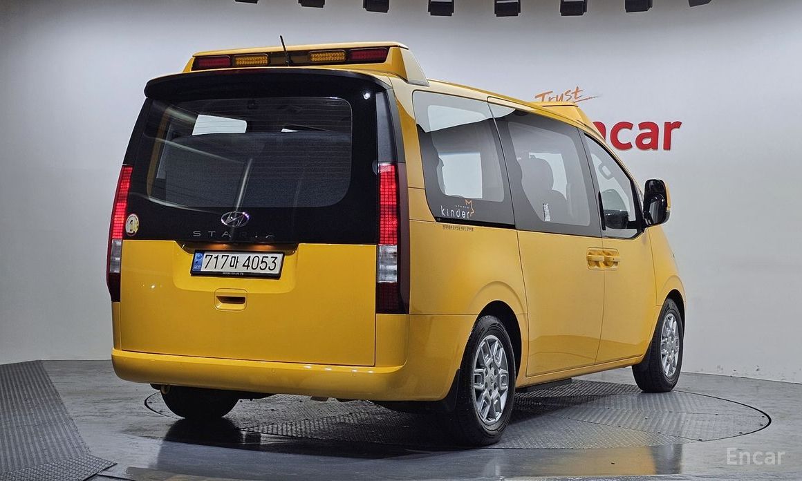 2022 Hyundai Staria  L3.5  Kinder Safety Car 15-Seater с пробегом 58 464 км