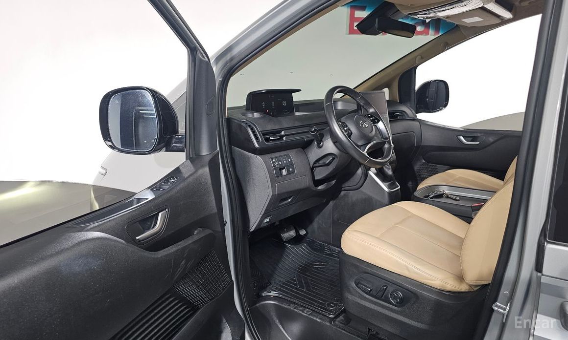 2021 Hyundai Staria  Cargo 5-Seater Modern с пробегом 89 543 км