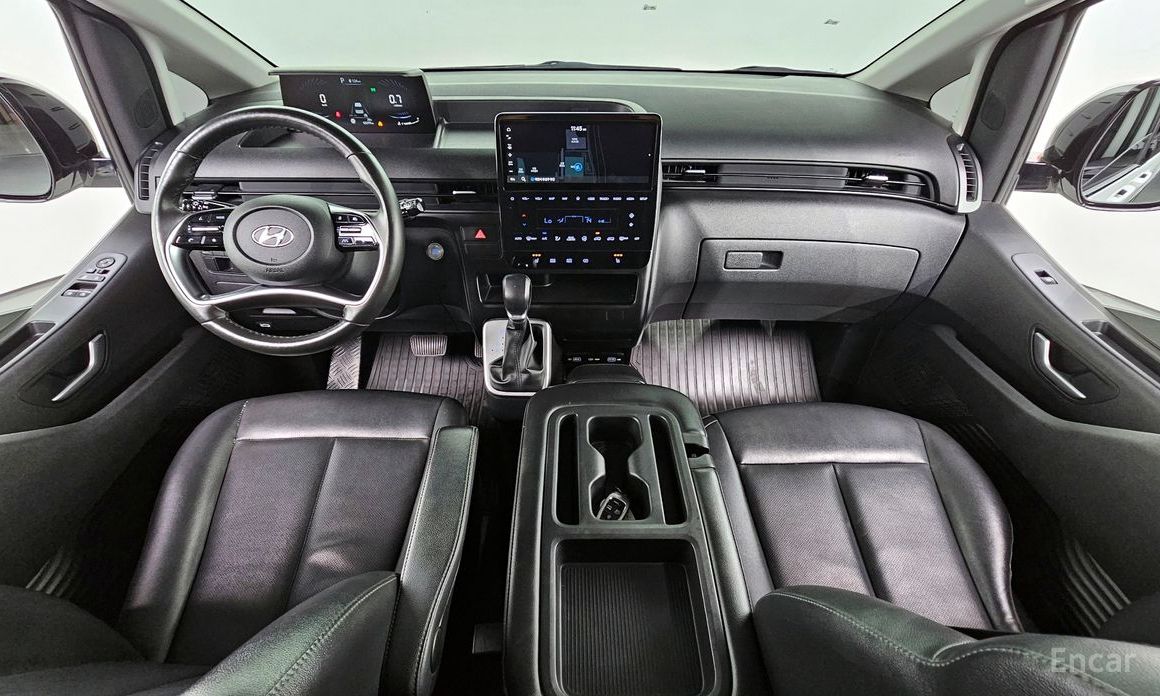 2022 Hyundai Staria  Tourer 11-Seater Modern с пробегом 58 299 км