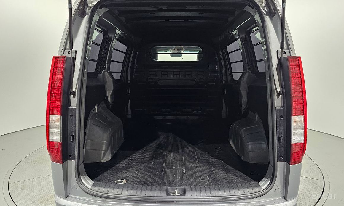2022 Hyundai Staria  Cargo 3-Seater Modern с пробегом 101 016 км