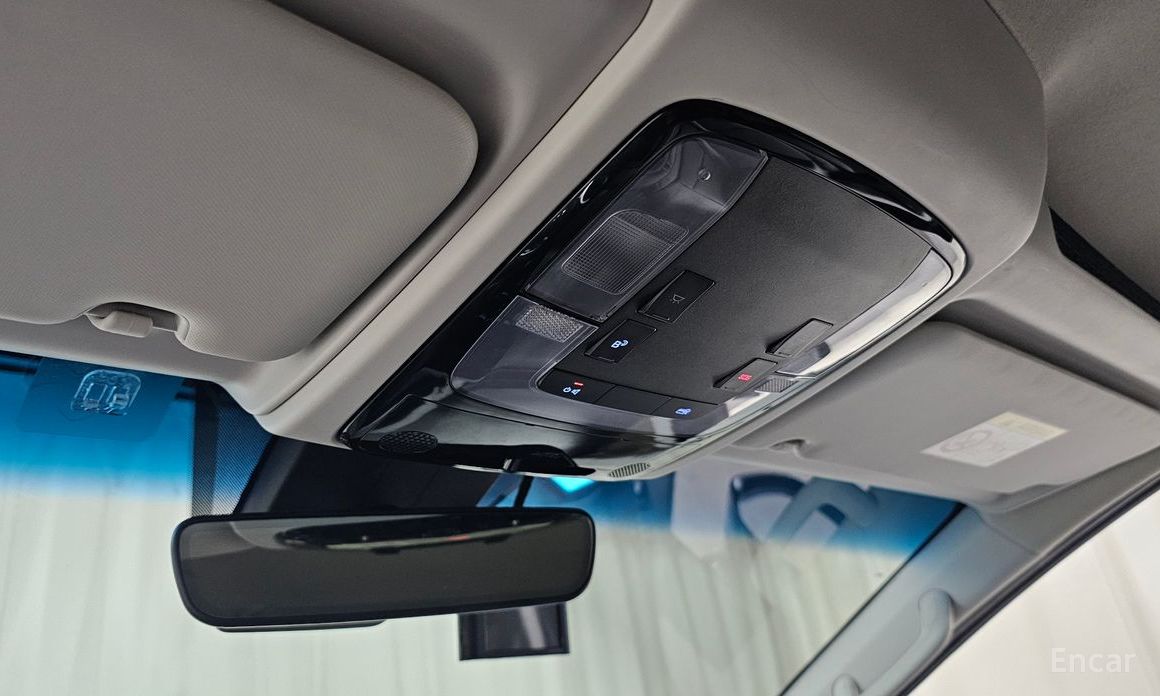 2021 Hyundai Staria  Tourer 9-Seater Modern с пробегом 90 248 км