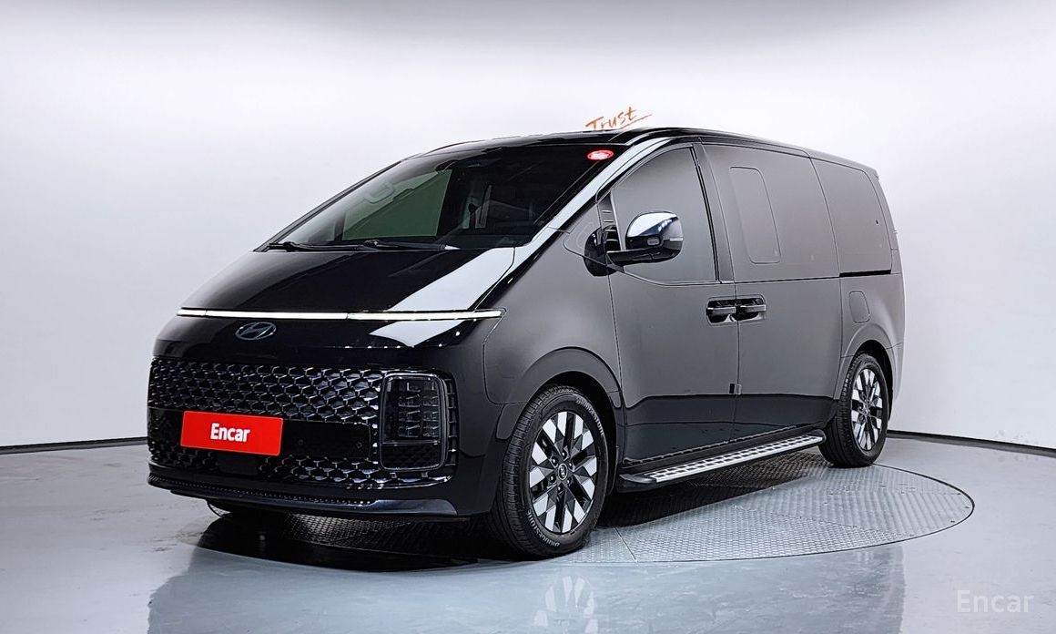 2021 Hyundai Staria  L3.5 Lounge 9-Seater Inspiration с пробегом 80 719 км