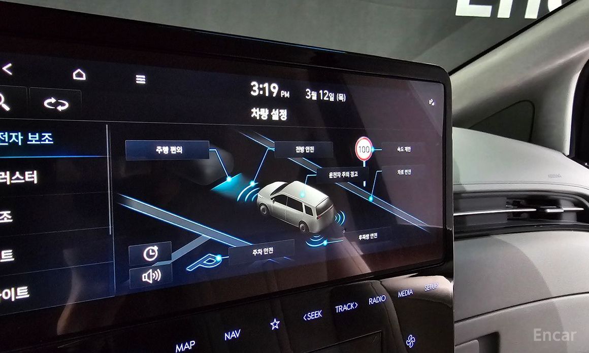 2021 Hyundai Staria  4WD Lounge 9-Seater Inspiration с пробегом 85 947 км
