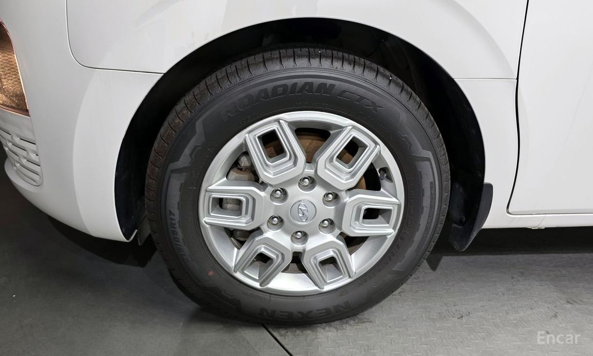 2022 Hyundai Staria  L3.5 Cargo 3-Seater Modern с пробегом 65 058 км