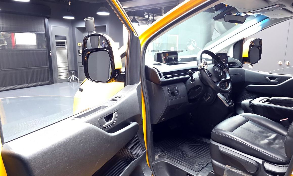 2022 Hyundai Staria  L3.5  Kinder Safety Car 15-Seater с пробегом 38 274 км