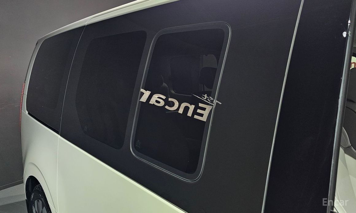 2022 Hyundai Staria  4WD Lounge 7-Seater Inspiration с пробегом 55 001 км