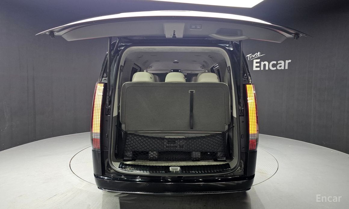 2021 Hyundai Staria  4WD Lounge 9-Seater Inspiration с пробегом 85 947 км