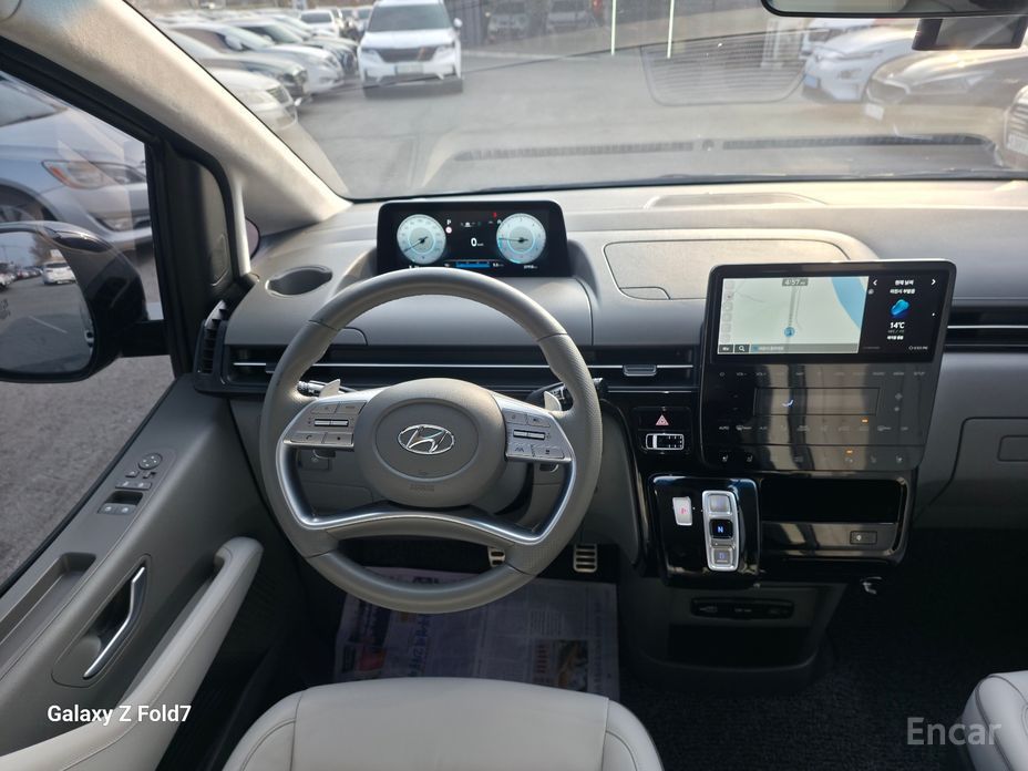 2021 Hyundai Staria  4WD Lounge 9-Seater Inspiration с пробегом 31 899 км