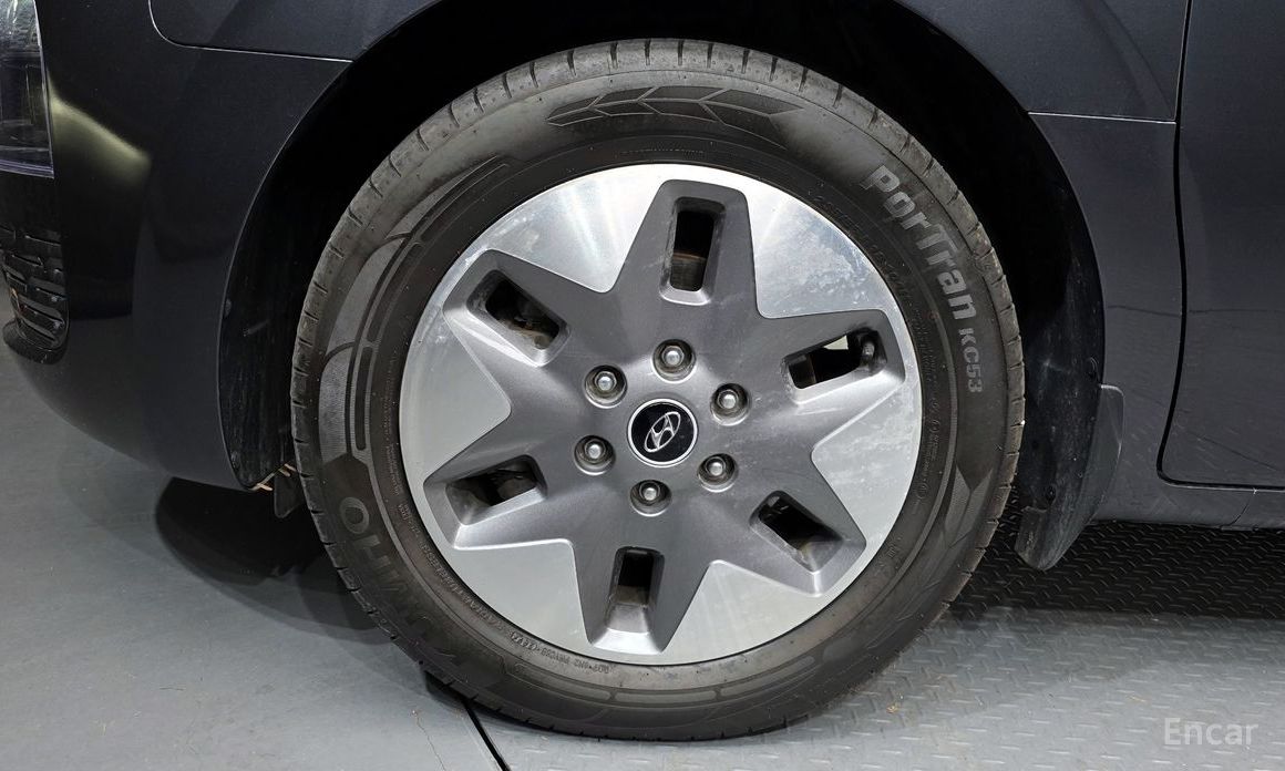 2021 Hyundai Staria  L3.5 Tourer 11-Seater Modern с пробегом 107 501 км