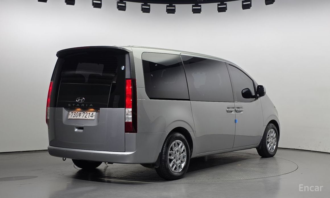 2021 Hyundai Staria  Tourer 11-Seater Modern с пробегом 68 034 км