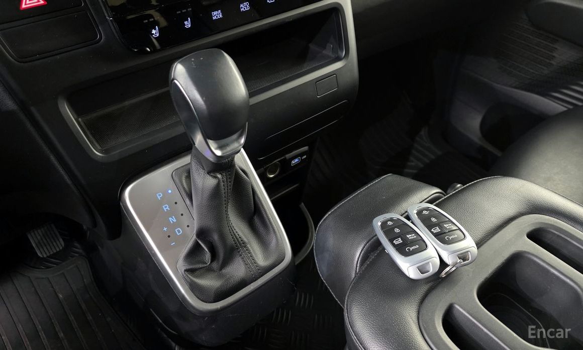 2021 Hyundai Staria  L3.5 Tourer 11-Seater Modern с пробегом 107 501 км