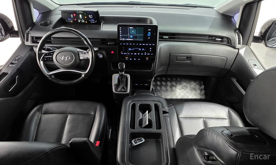 2021 Hyundai Staria  Tourer 11-Seater Modern с пробегом 68 034 км