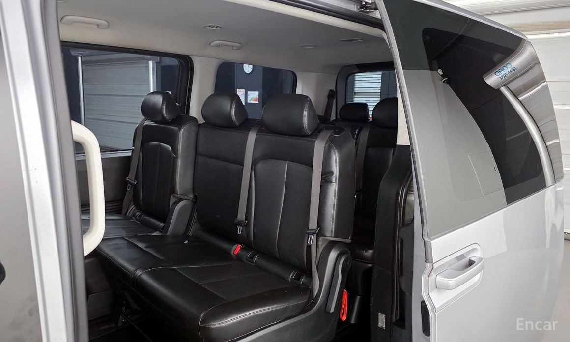 2021 Hyundai Staria  Tourer 11-Seater Modern с пробегом 68 034 км