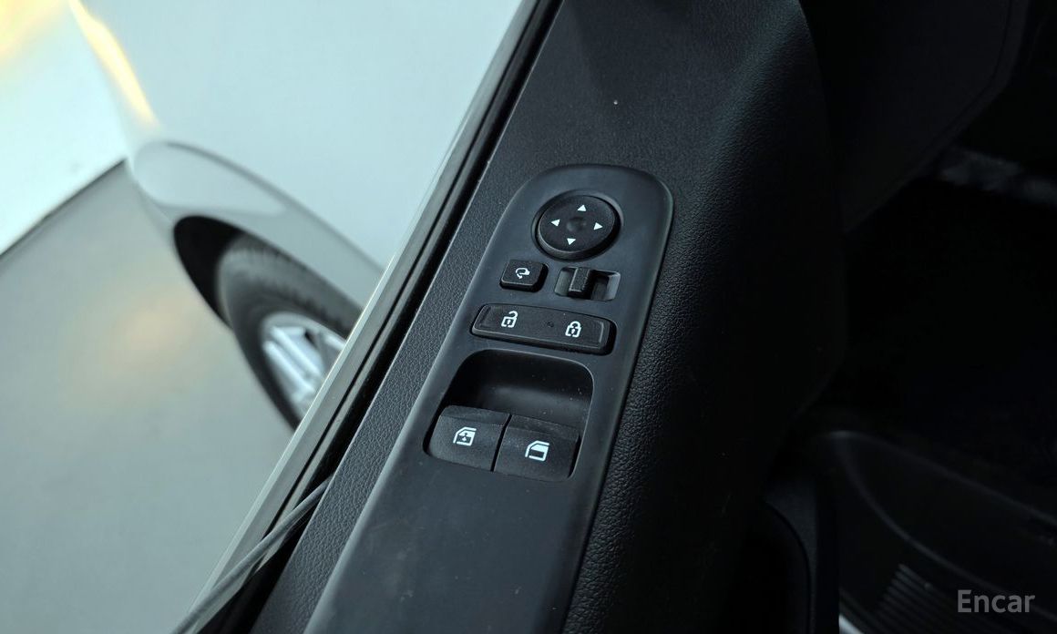 2021 Hyundai Staria  Tourer 11-Seater Modern с пробегом 68 034 км