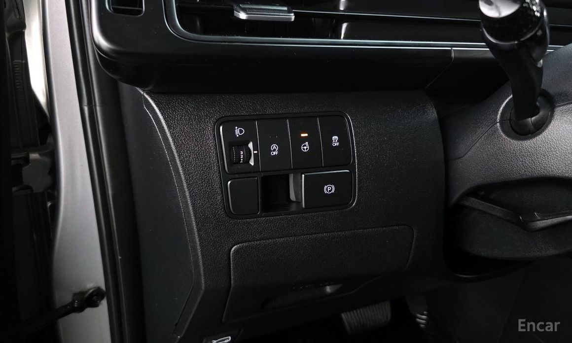2021 Hyundai Staria  Tourer 11-Seater Modern с пробегом 68 034 км