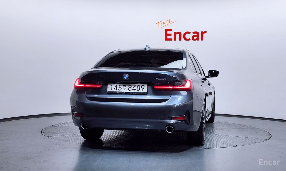 2022 BMW 3 серии VII (G2x) 320i с пробегом 51 148 км