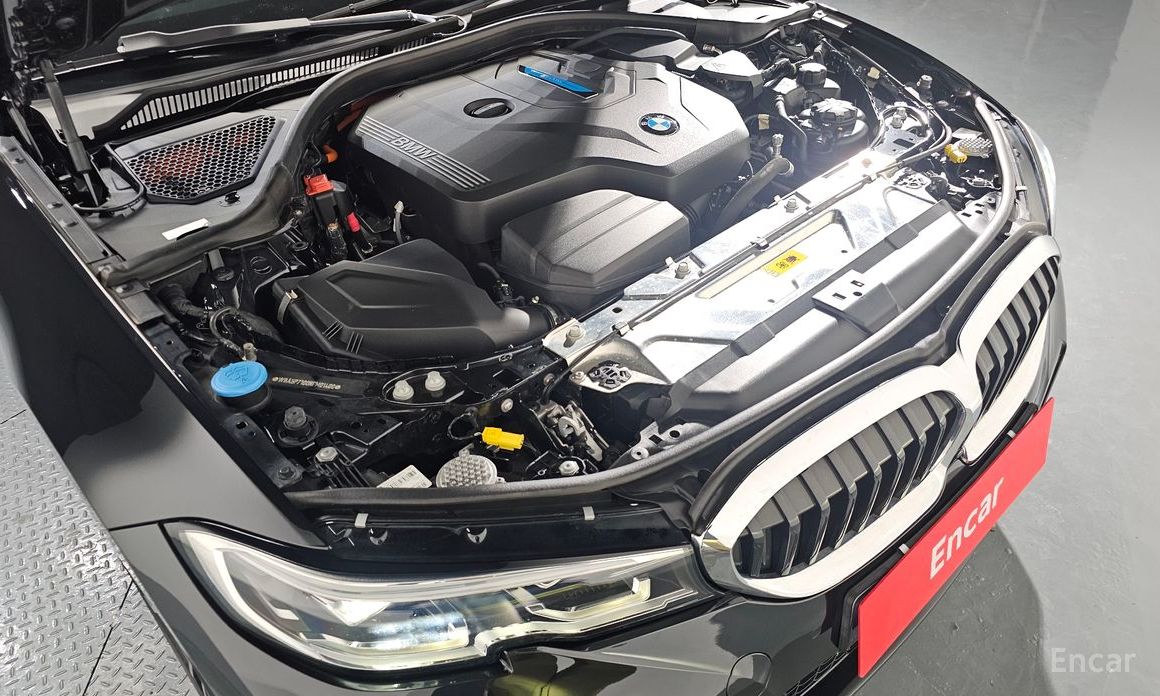2022 BMW 3 серии VII (G2x) 330e M Sport с пробегом 46 156 км