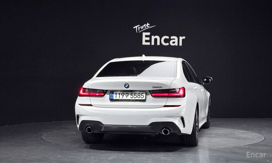 2021 BMW 3 серии VII (G2x) 320i M Sport с пробегом 77 894 км