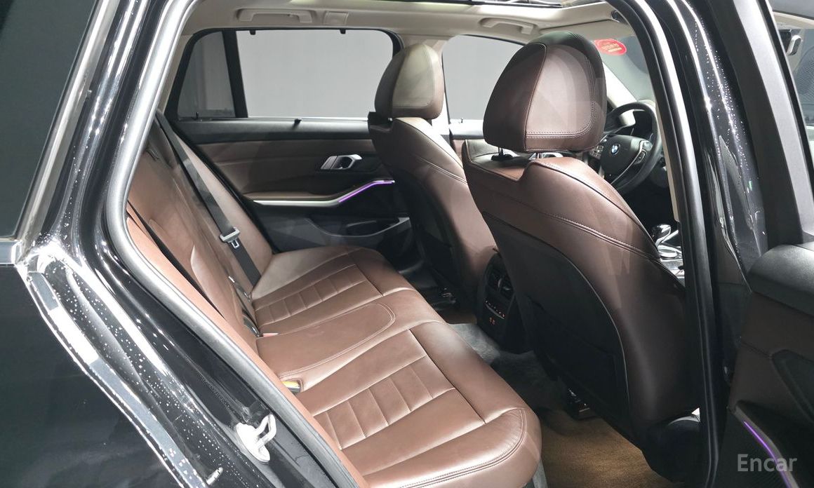 2022 BMW 3 серии VII (G2x) 320i Touring Luxury с пробегом 67 447 км
