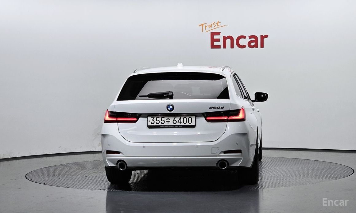 2023 BMW 3 серии VII (G2x) 320d Touring с пробегом 16 958 км
