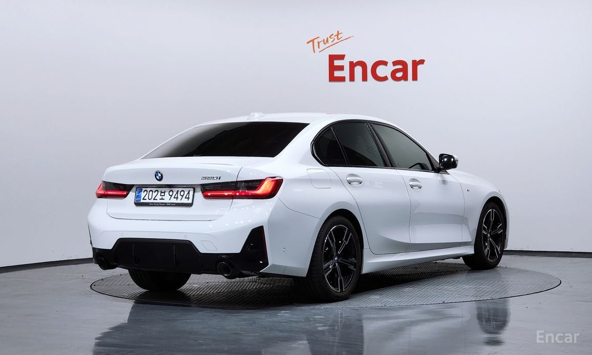 2023 BMW 3 серии VII (G2x) 320i M Sport с пробегом 8 672 км