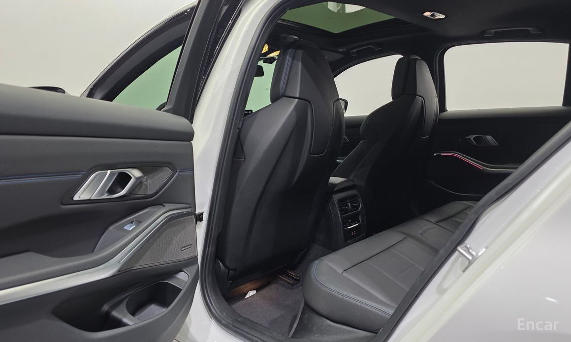 2023 BMW 3 серии VII (G2x) M340i с пробегом 32 784 км