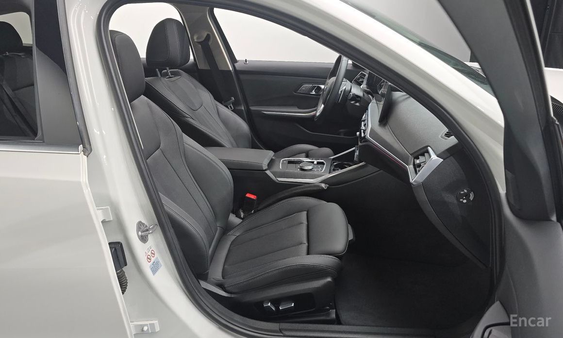 2023 BMW 3 серии VII (G2x) 320d Touring с пробегом 16 958 км