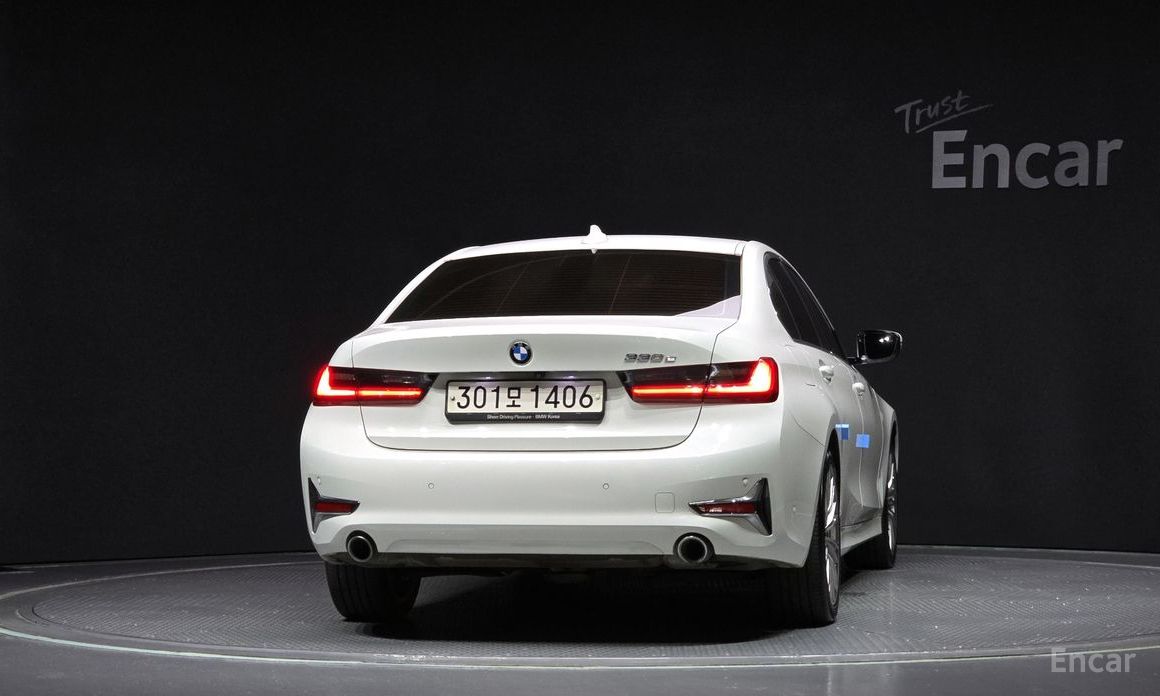 2021 BMW 3 серии VII (G2x) 330e Luxury с пробегом 47 989 км