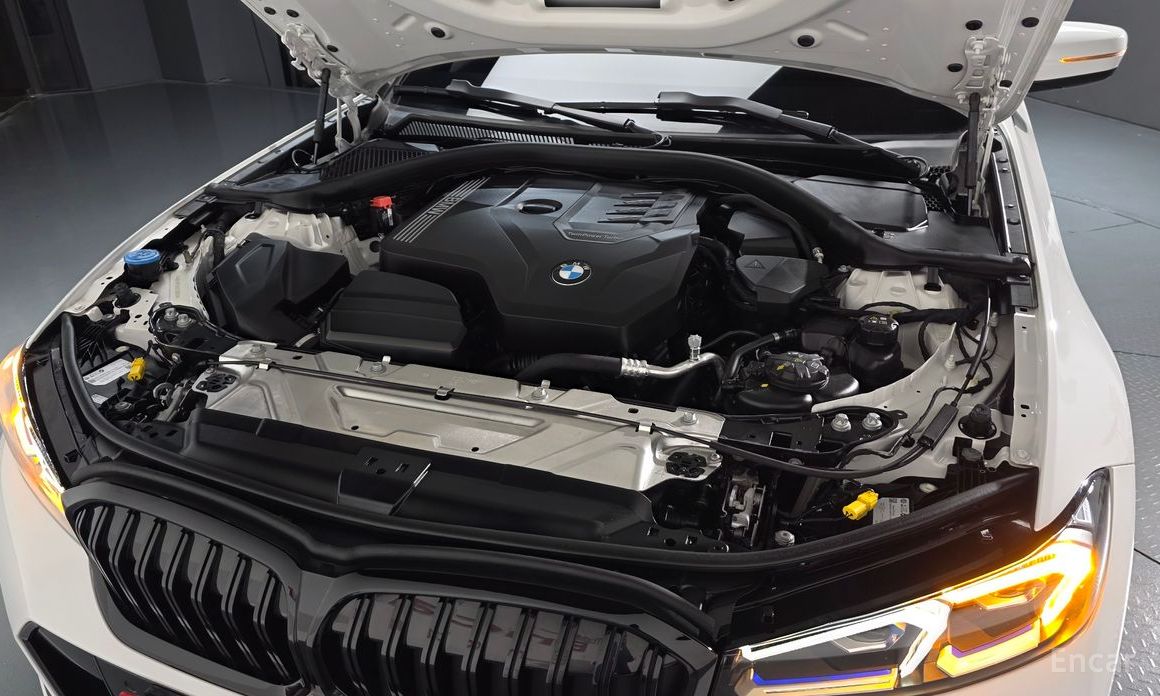 2023 BMW 3 серии VII (G2x) 320i M Sport с пробегом 17 965 км